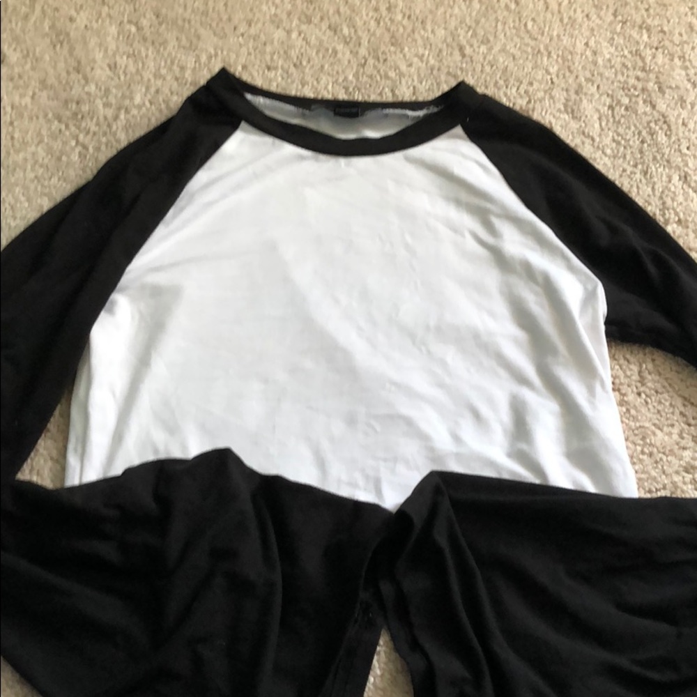 Bell sleeve crop top